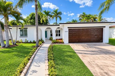Villa ou maison à Pembroke Pines, Floride 4 chambres, 187.11 m2 № 2439292