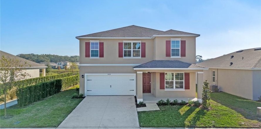 House in Apopka, Florida 4 bedrooms, 223.34 sq.m. № 1687286