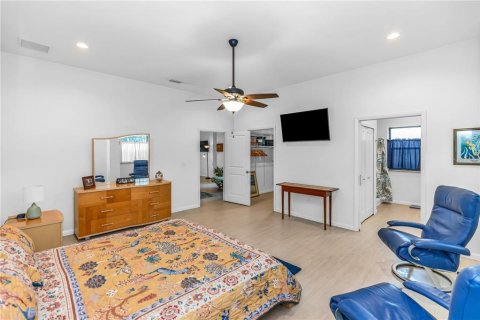 Casa en venta en Crystal River, Florida, 6 dormitorios, 325.16 m2 № 1918217 - foto 24