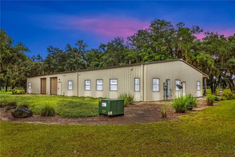 Casa en venta en Crystal River, Florida, 6 dormitorios, 325.16 m2 № 1918217 - foto 5