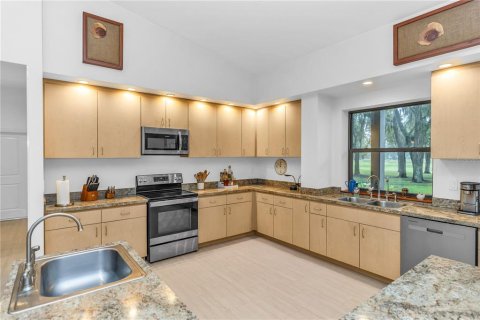 Casa en venta en Crystal River, Florida, 6 dormitorios, 325.16 m2 № 1918217 - foto 14