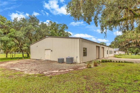 Casa en venta en Crystal River, Florida, 6 dormitorios, 325.16 m2 № 1918217 - foto 9