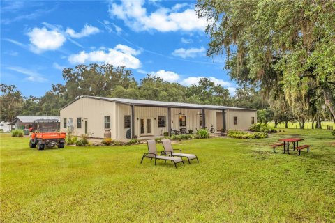 Casa en venta en Crystal River, Florida, 6 dormitorios, 325.16 m2 № 1918217 - foto 11