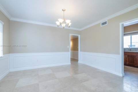 Apartment in Coral Gables, Florida 2 bedrooms № 2075227 - photo 4