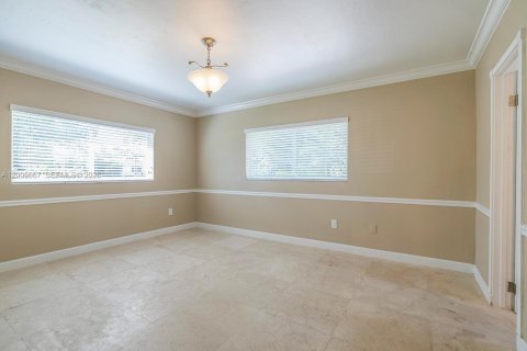 Apartment in Coral Gables, Florida 2 bedrooms № 2075227 - photo 7