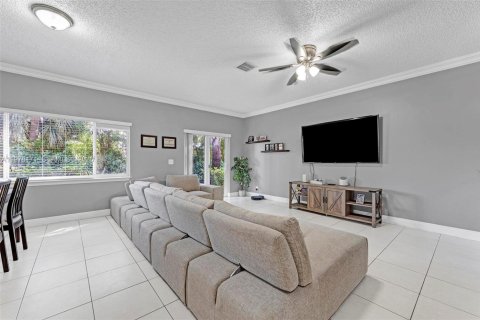 Touwnhouse à vendre à Plantation, Floride: 3 chambres, 157 m2 № 2042140 - photo 10