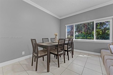 Touwnhouse à vendre à Plantation, Floride: 3 chambres, 157 m2 № 2042140 - photo 11