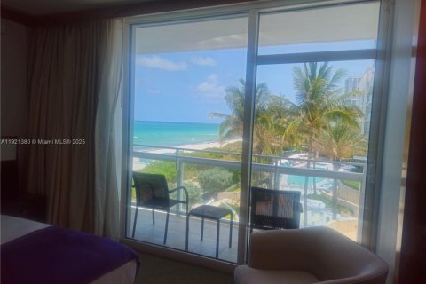 Copropriété à louer à Miami Beach, Floride: 1 chambre, 66.89 m2 № 1975544 - photo 15