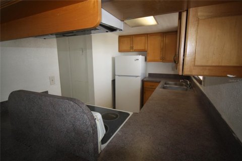 Condo in Winter Park, Florida, 1 bedroom  № 1649869 - photo 4