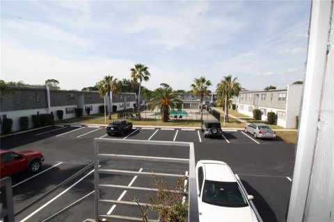 Condo in Winter Park, Florida, 1 bedroom  № 1649869 - photo 11