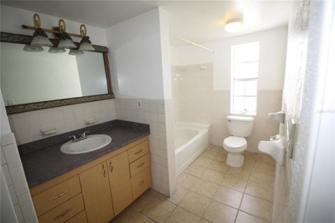 Condo in Winter Park, Florida, 1 bedroom  № 1649869 - photo 9