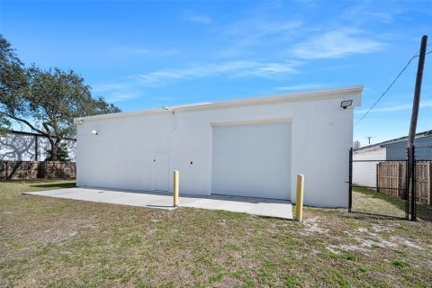 Immobilier commercial à vendre à Ormond Beach, Floride: 524.9 m2 № 2213370 - photo 17