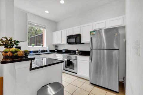 Adosado en venta en Kissimmee, Florida, 4 dormitorios, 133.78 m2 № 2345186 - foto 10