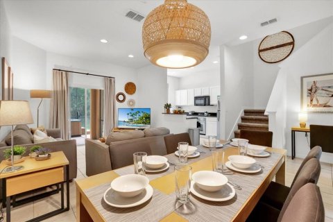 Adosado en venta en Kissimmee, Florida, 4 dormitorios, 133.78 m2 № 2345186 - foto 8