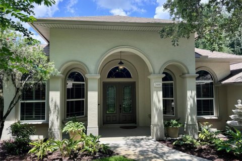 House in Ormond Beach, Florida 3 bedrooms, 224.73 sq.m. № 2215382 - photo 4