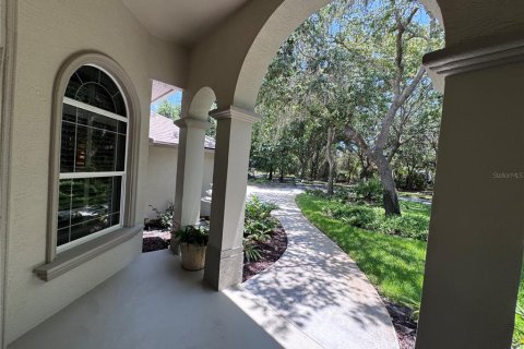 House in Ormond Beach, Florida 3 bedrooms, 224.73 sq.m. № 2215382 - photo 9