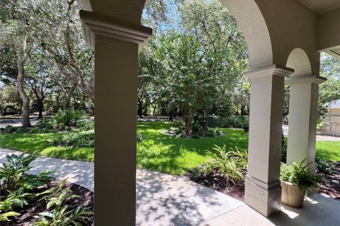 House in Ormond Beach, Florida 3 bedrooms, 224.73 sq.m. № 2215382 - photo 8