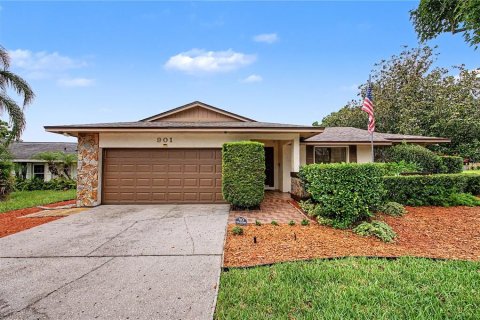 House in Valrico, Florida 3 bedrooms, 124.21 sq.m. № 2267001 - photo 4