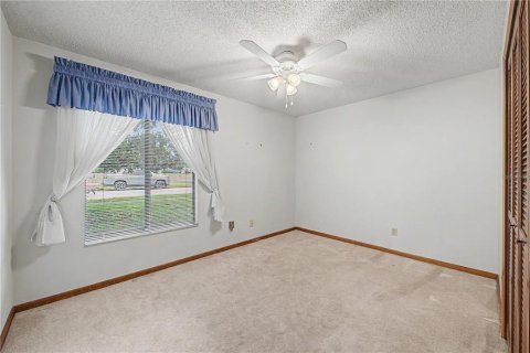 House in Valrico, Florida 3 bedrooms, 124.21 sq.m. № 2267001 - photo 11