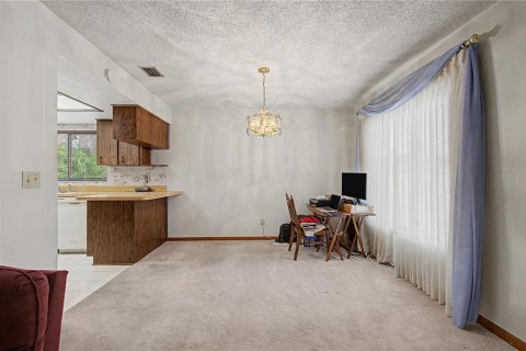 House in Valrico, Florida 3 bedrooms, 124.21 sq.m. № 2267001 - photo 18