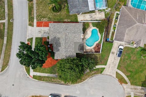 House in Valrico, Florida 3 bedrooms, 124.21 sq.m. № 2267001 - photo 29