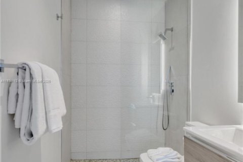 Купить кондоминиум в Майами, Флорида 2 спальни, 75.16м2, № 2034844 - фото 28