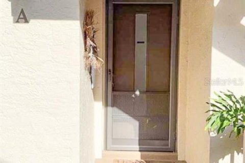 Купить кондоминиум в Гудзон, Флорида 8 комнат, 106.28м2, № 2232476 - фото 9