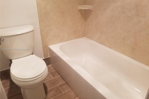 Copropriété à vendre à Davie, Floride: 1 chambre, 80.82 m2 № 2052621 - photo 4