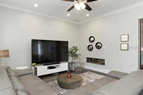 Villa ou maison à louer à Winter Park, Floride: 4 chambres, 306.11 m2 № 2209899 - photo 18