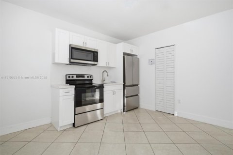 Appartement à louer à Miami, Floride: 2 chambres № 1975167 - photo 8