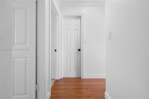 Adosado en venta en Cutler Bay, Florida, 3 dormitorios, 141.03 m2 № 1985858 - foto 9