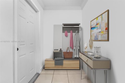 Adosado en venta en Cutler Bay, Florida, 3 dormitorios, 141.03 m2 № 1985858 - foto 3