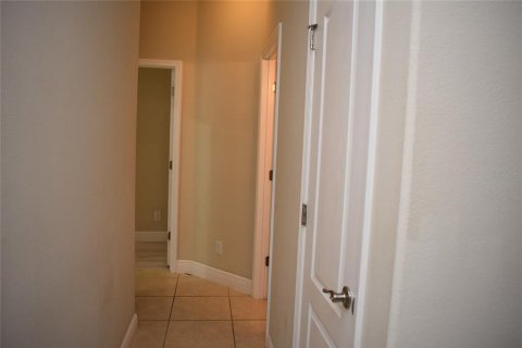 Casa en alquiler en Orlando, Florida, 4 dormitorios, 173.63 m2 № 1912910 - foto 14