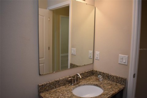 Casa en alquiler en Orlando, Florida, 4 dormitorios, 173.63 m2 № 1912910 - foto 16