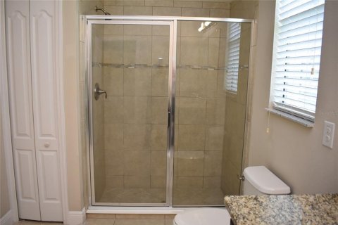 Casa en alquiler en Orlando, Florida, 4 dormitorios, 173.63 m2 № 1912910 - foto 7