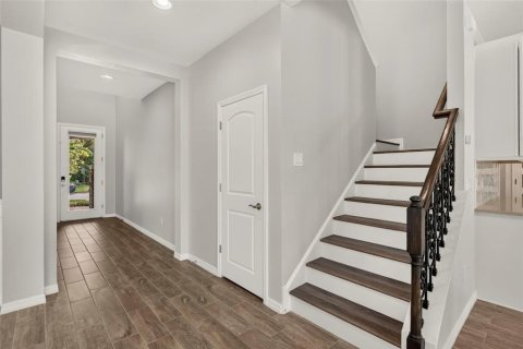 Villa ou maison à vendre à Odessa, Floride: 4 chambres, 307.32 m2 № 2399484 - photo 7