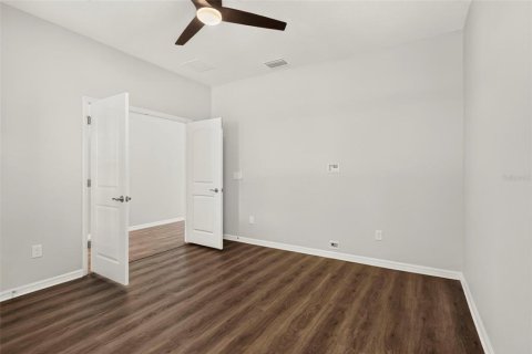 Villa ou maison à vendre à Odessa, Floride: 4 chambres, 307.32 m2 № 2399484 - photo 19