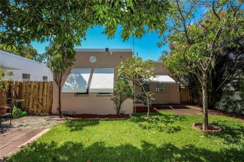 Villa ou maison à louer à Hollywood, Floride: 1 chambre, 100.89 m2 № 1973232 - photo 7