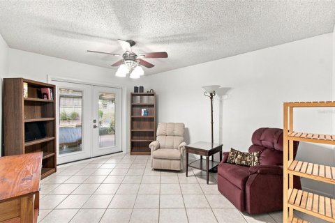Casa en venta en Valrico, Florida, 4 dormitorios, 183.85 m2 № 2322738 - foto 24