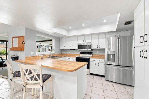 Casa en venta en Valrico, Florida, 4 dormitorios, 183.85 m2 № 2322738 - foto 12