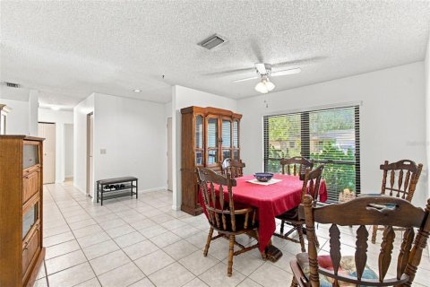 Casa en venta en Valrico, Florida, 4 dormitorios, 183.85 m2 № 2322738 - foto 7