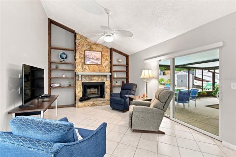 Casa en venta en Valrico, Florida, 4 dormitorios, 183.85 m2 № 2322738 - foto 20