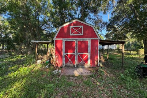 House in Zephyrhills, Florida 3 bedrooms, 117.8 sq.m. № 2231472 - photo 18