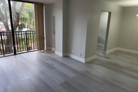 Condominio en alquiler en Sunny Isles Beach, Florida, 1 dormitorio, 71.26 m2 № 2055516 - foto 7