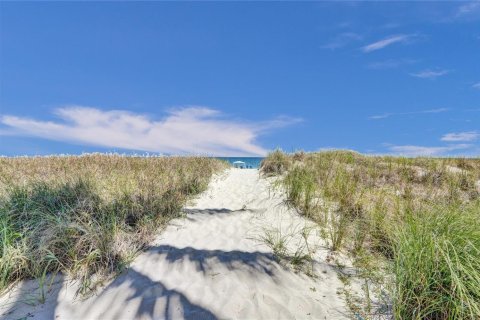 Copropriété à louer à Lauderdale-by-the-Sea, Floride: 2 chambres, 87.79 m2 № 2089628 - photo 22