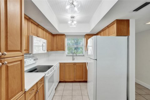 Copropriété à louer à Lauderdale-by-the-Sea, Floride: 2 chambres, 87.79 m2 № 2089628 - photo 8
