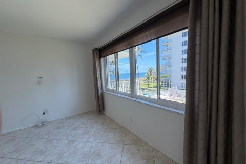 Copropriété à louer à Lauderdale-by-the-Sea, Floride: 2 chambres, 87.79 m2 № 2089628 - photo 9