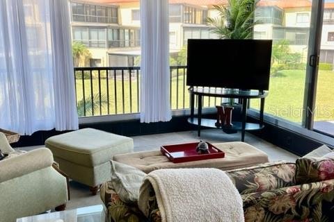 Condominio en alquiler en Punta Gorda, Florida, 3 dormitorios, 192.21 m2 № 1884407 - foto 12