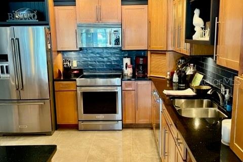 Condominio en alquiler en Punta Gorda, Florida, 3 dormitorios, 192.21 m2 № 1884407 - foto 5