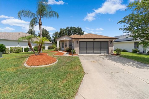 House in Leesburg, Florida 3 bedrooms, 141.4 sq.m. № 1908085 - photo 2